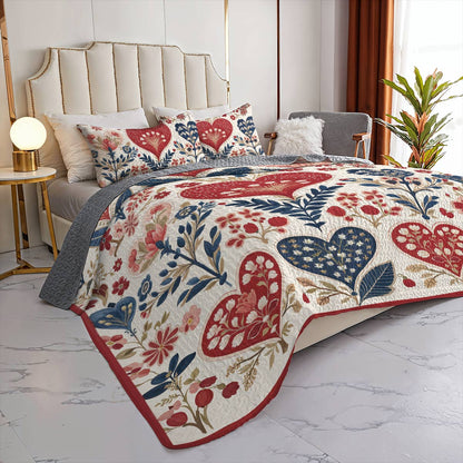 Lorva All Season Quilt 3-Piece Set Charming Floral Heart