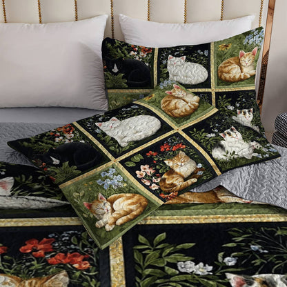 Lorva All Season Quilt 3-Piece Set Natural Sleeping Cats Collection