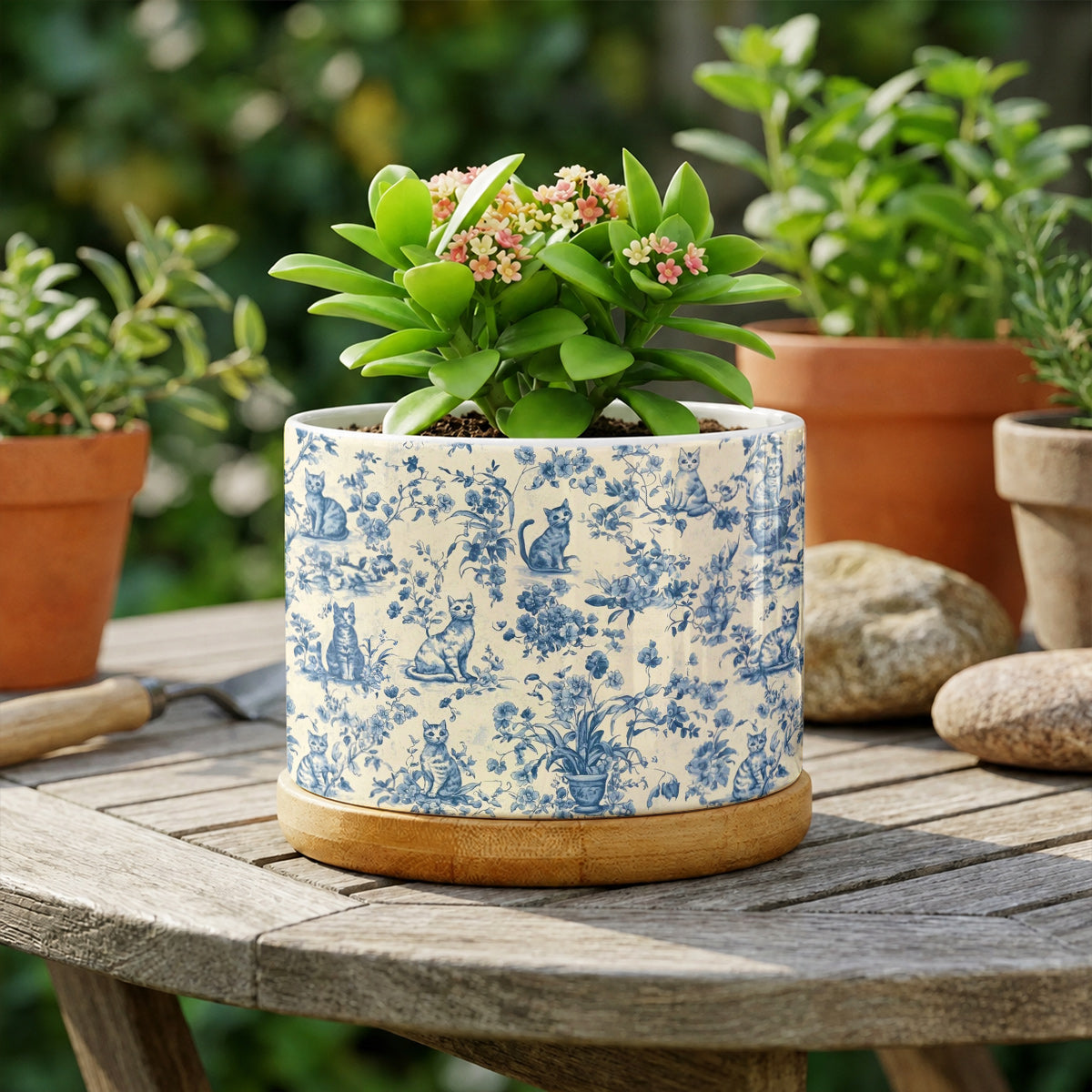 Lorva Ceramic Plant Pot Blue Floral Cats