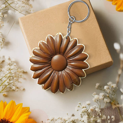 Lorva Keychain Flower Child