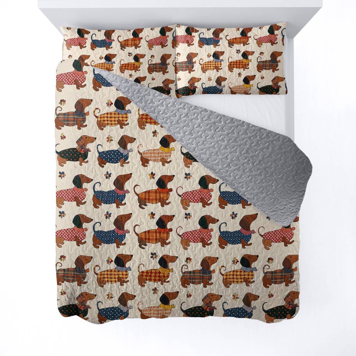 Dachshund Lorva All Season Quilt 3-Piece Set Joyful