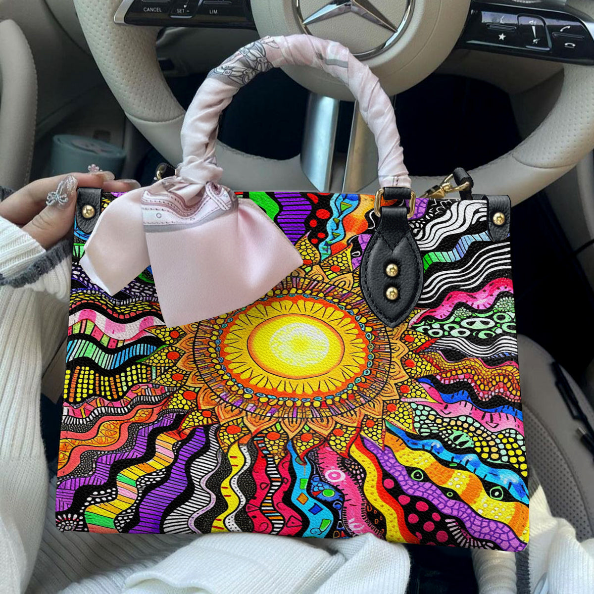 Lorva Hippie Leather Bag Radiant Spectrum