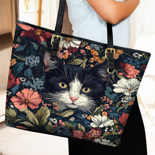 Lorva Leather Tote Bag Queen's Cat