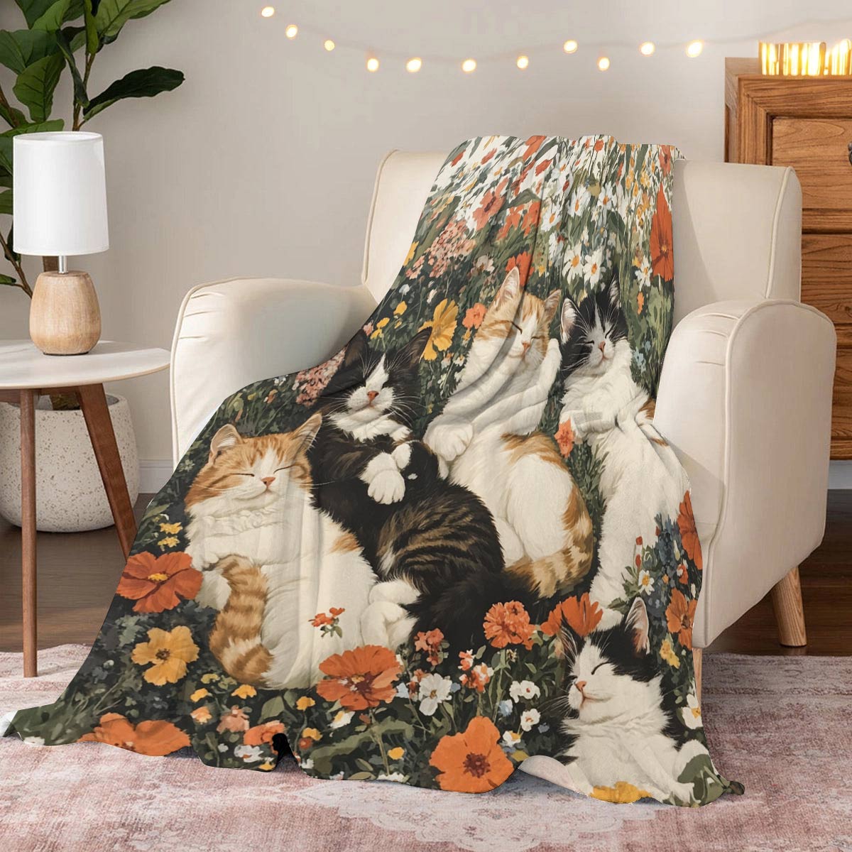 Lorva Fleece Blanket Cute Sleeping Cat
