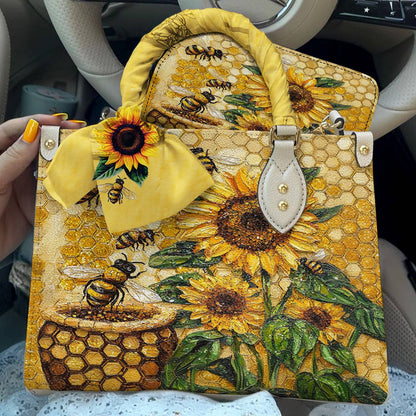 Lorva Leather Bag Bee Sunshine