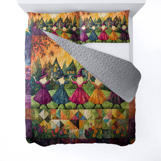 Witch Lorva All Season Quilt 3-Piece Set Dancing Through The Village