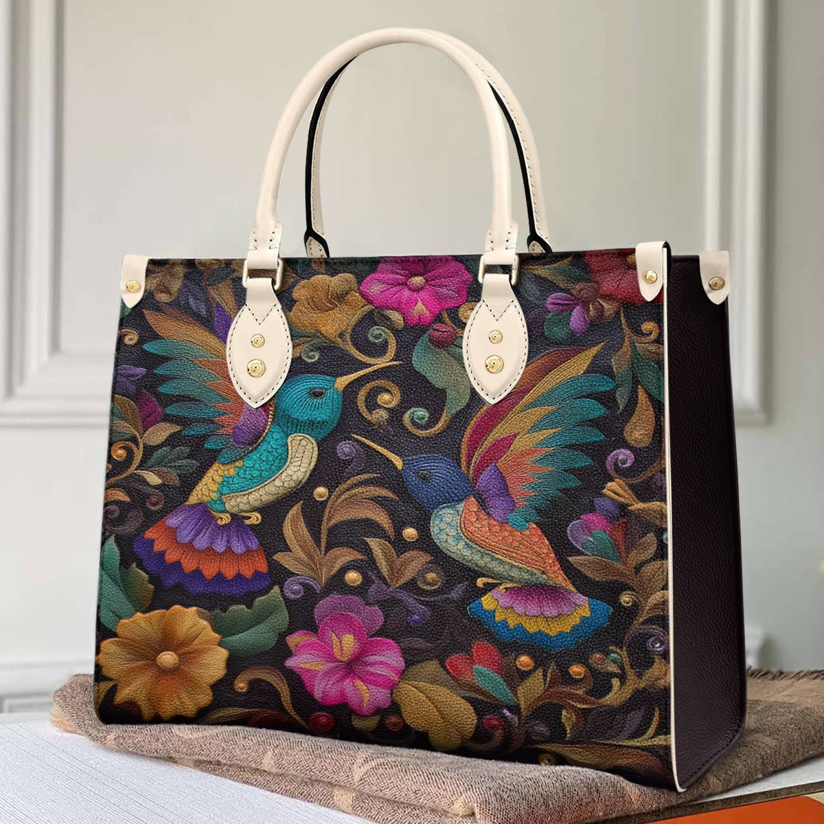 Lorva Hummingbird Leather Bag Gorgeous