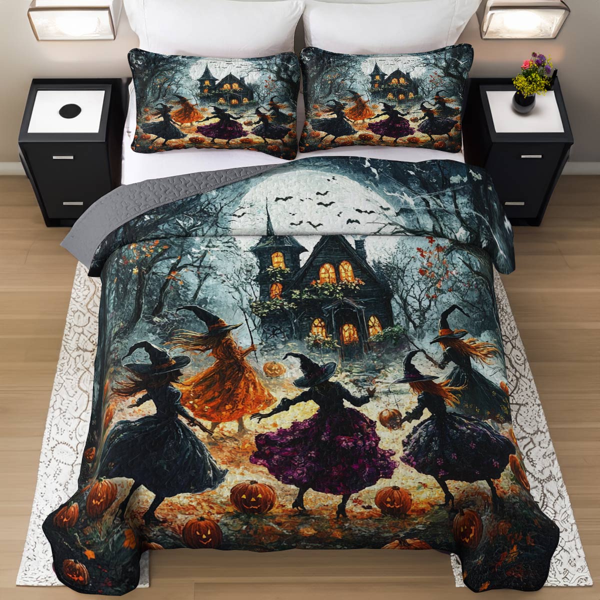 Halloween Lorva All Season Quilt 3-Piece Set Witches Playing In The Moonlight