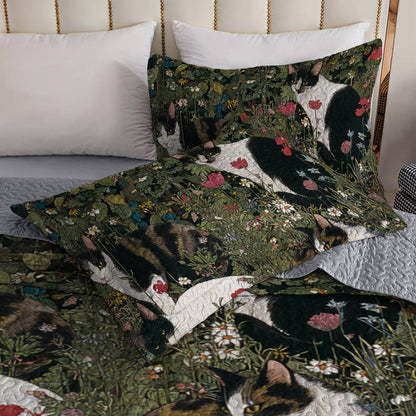 Lorva All Season Quilt 3-Piece Set Mysterious Cat Garden