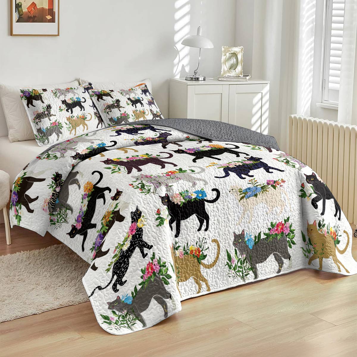 Lorva All Season Quilt 3-Piece Set Charming Floral Catwalk