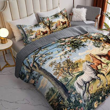 Lorva Horse All Season Quilt 3-Piece Set Friends