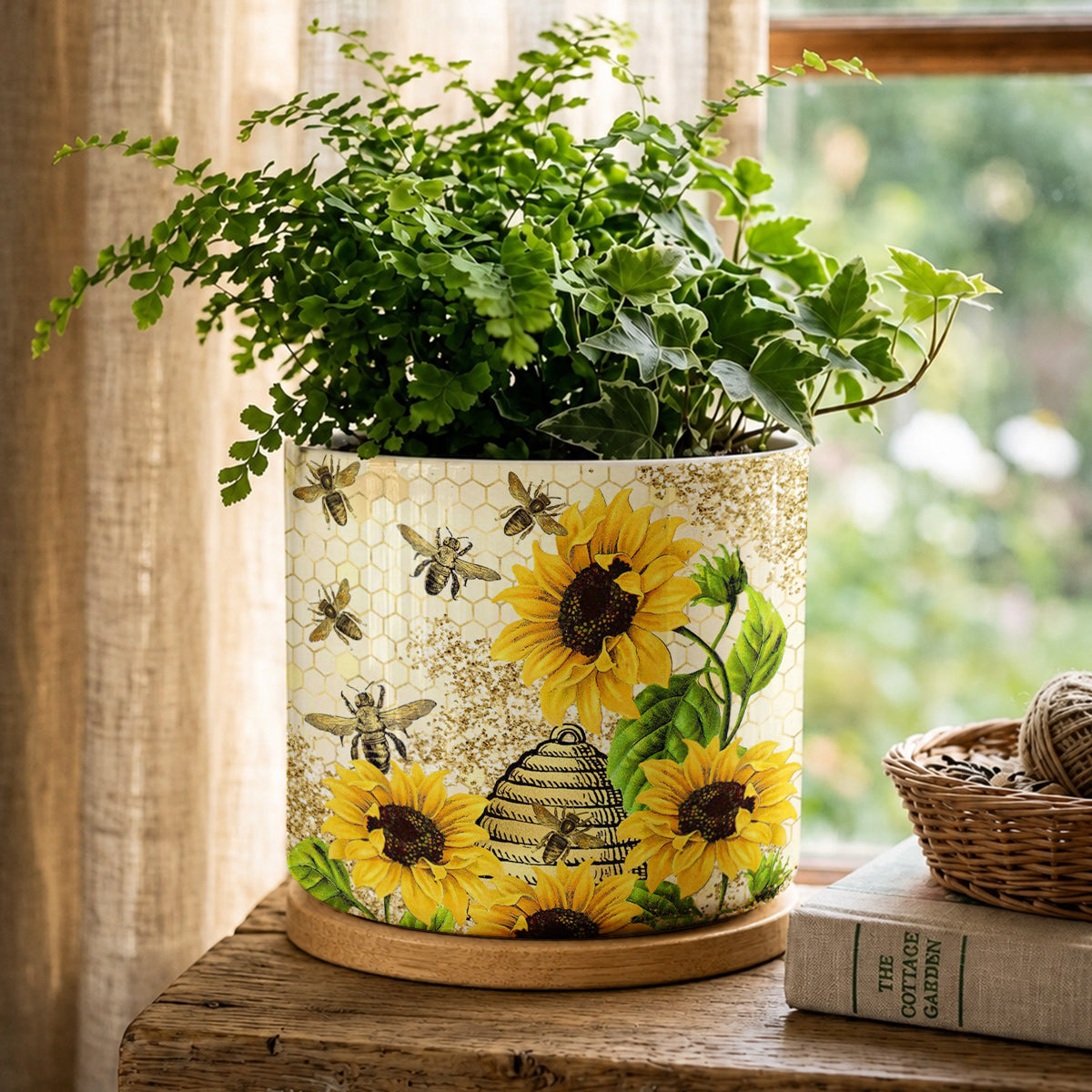 Lorva Bee Sunflower Ceramic Plant Pot Happy Field Flowers