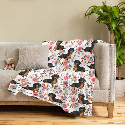 Lorva Dachshund Fleece Blanket Charming Rose