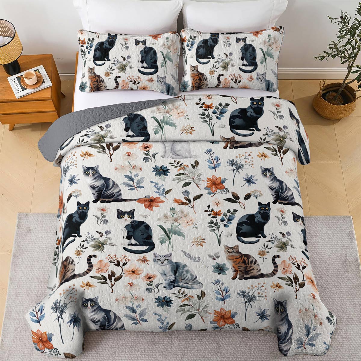 Lorva All Season Quilt 3-Piece Set Beautiful Floral Cats