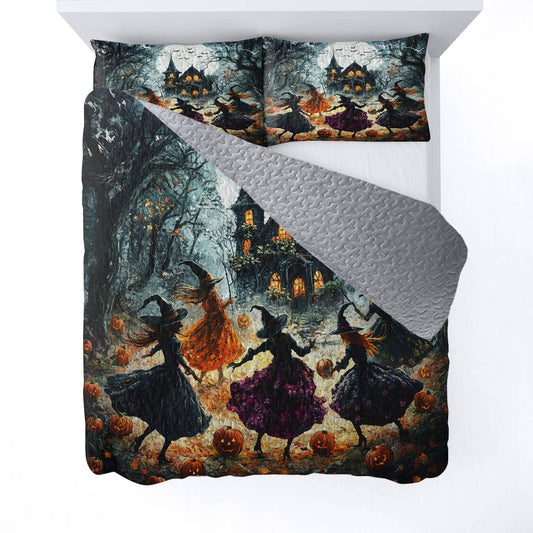 Halloween Lorva All Season Quilt 3-Piece Set Witches Playing In The Moonlight