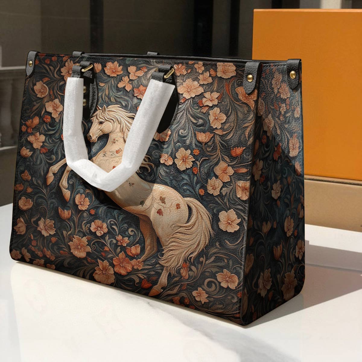 Lorva Horse Leather Bag Rustic Grace