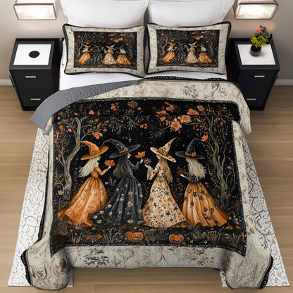 Witch Lorva All Season Quilt 3-Piece Set Enchanted Golden Night