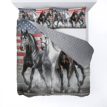 Lorva Horse All Season Quilt 3-Piece Set Strength Horses