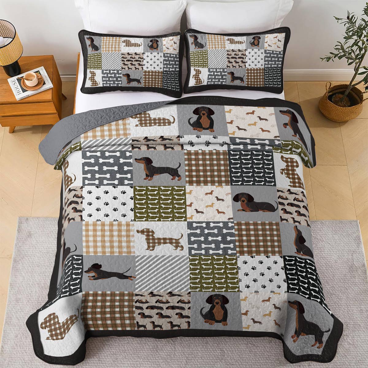 Lorva All Season Quilt 3-Piece Set Happy Dachshunds