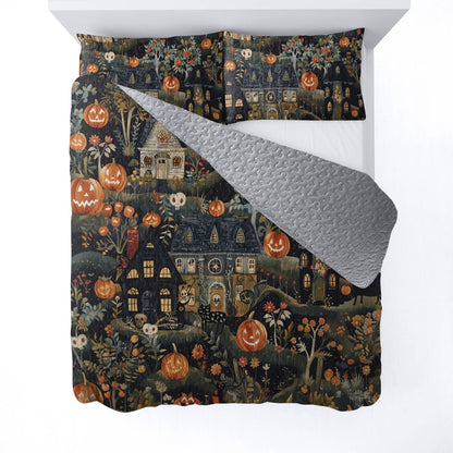 Halloween Lorva All Season Quilt 3-Piece Set Vintage Village