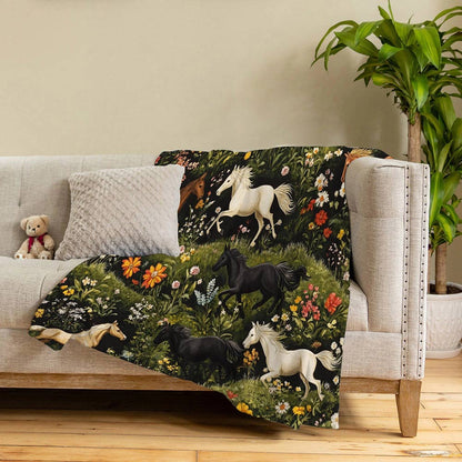 Lorva Fleece Blanket Horse Bliss
