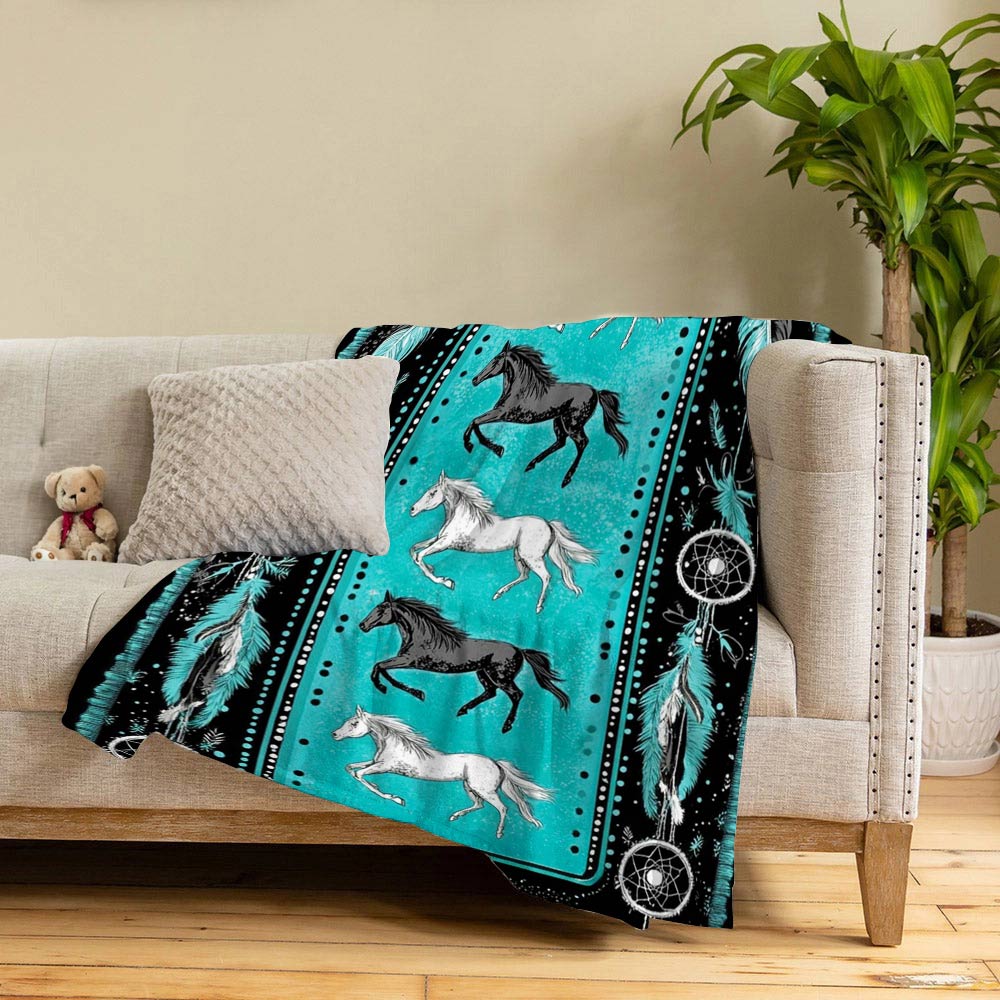 Lorva Fleece Blanket Equine Dreams