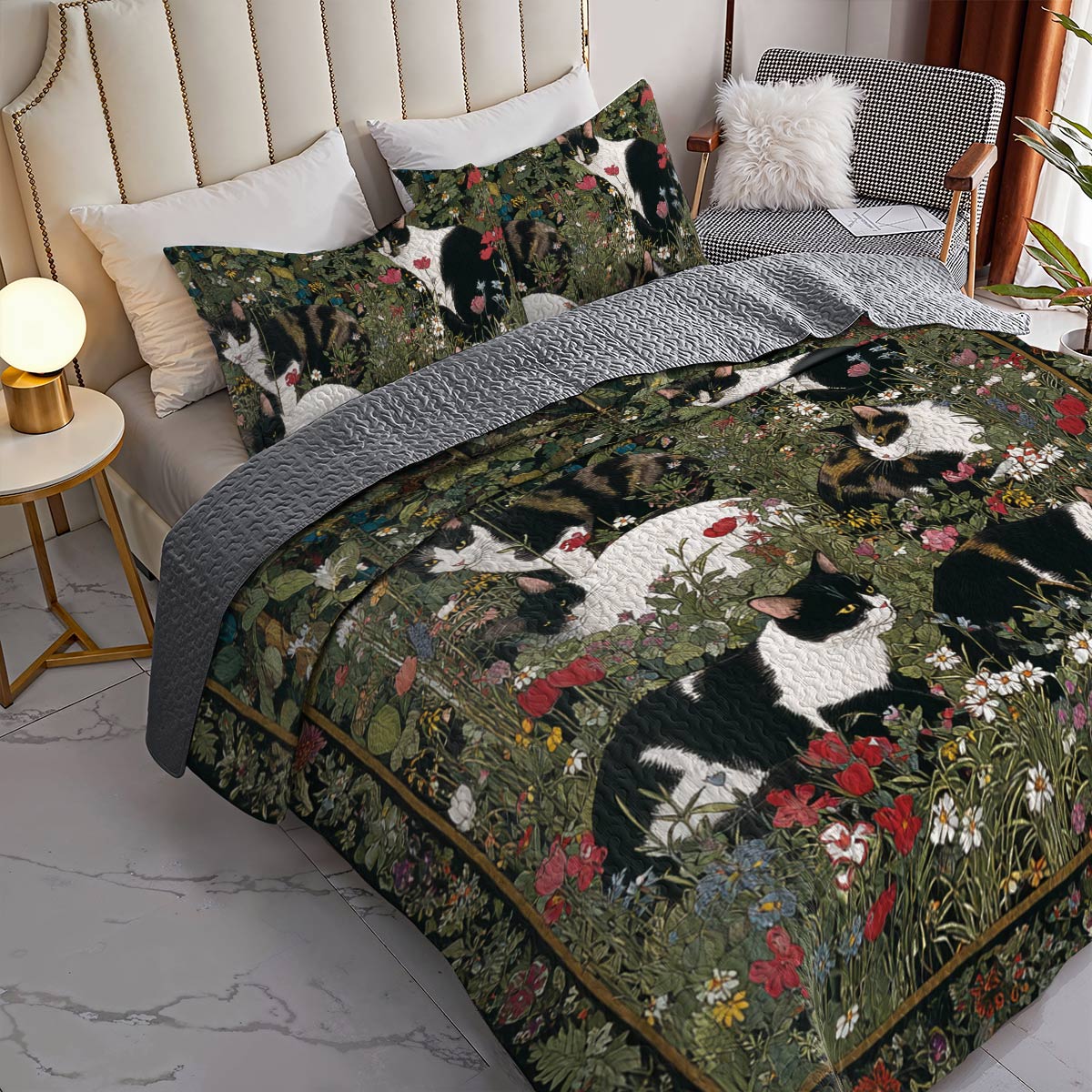 Lorva All Season Quilt 3-Piece Set Mysterious Cat Garden