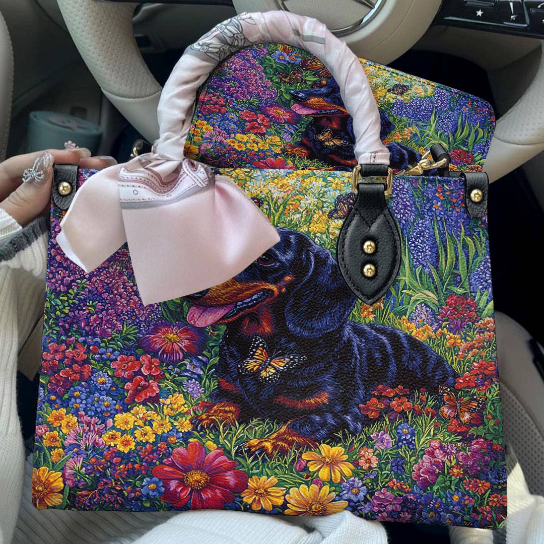 Lorva Leather Bag Garden Dachshund Delight
