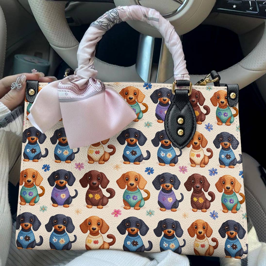 Lorva Leather Bag Dachshund Sweater Delight