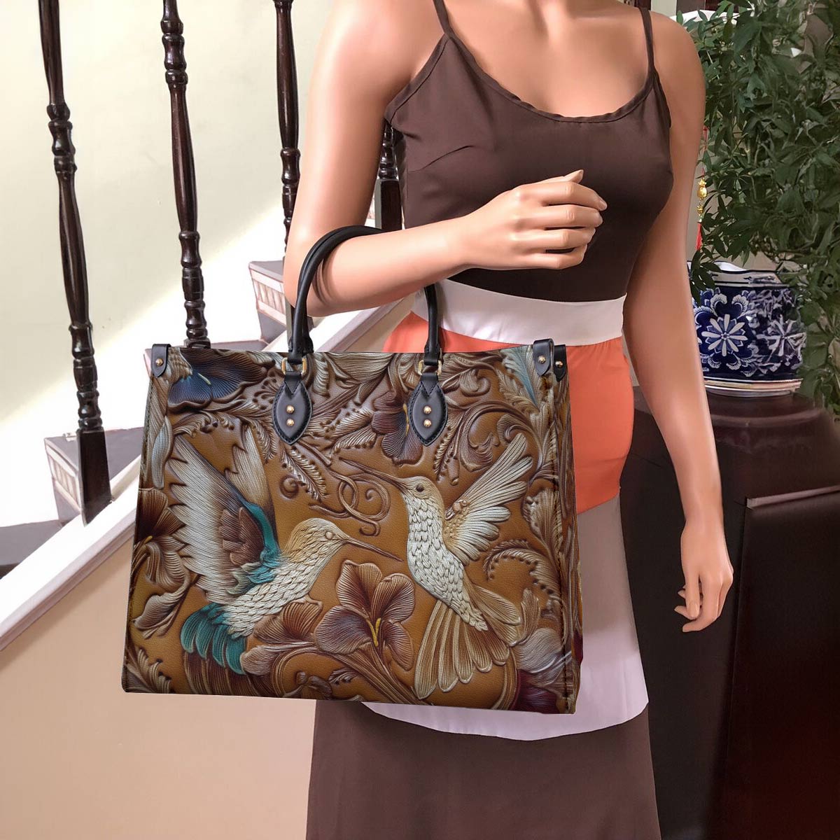 Lorva Hummingbird Leather Bag Blossom Whisper