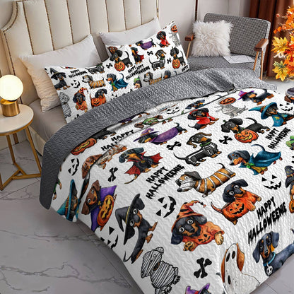 Dachshund Lorva All Season Quilt 3-Piece Set Happy Halloweenie