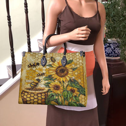Lorva Leather Bag Bee Sunshine