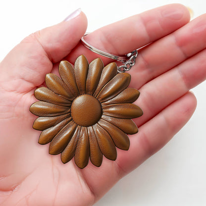 Lorva Keychain Flower Child