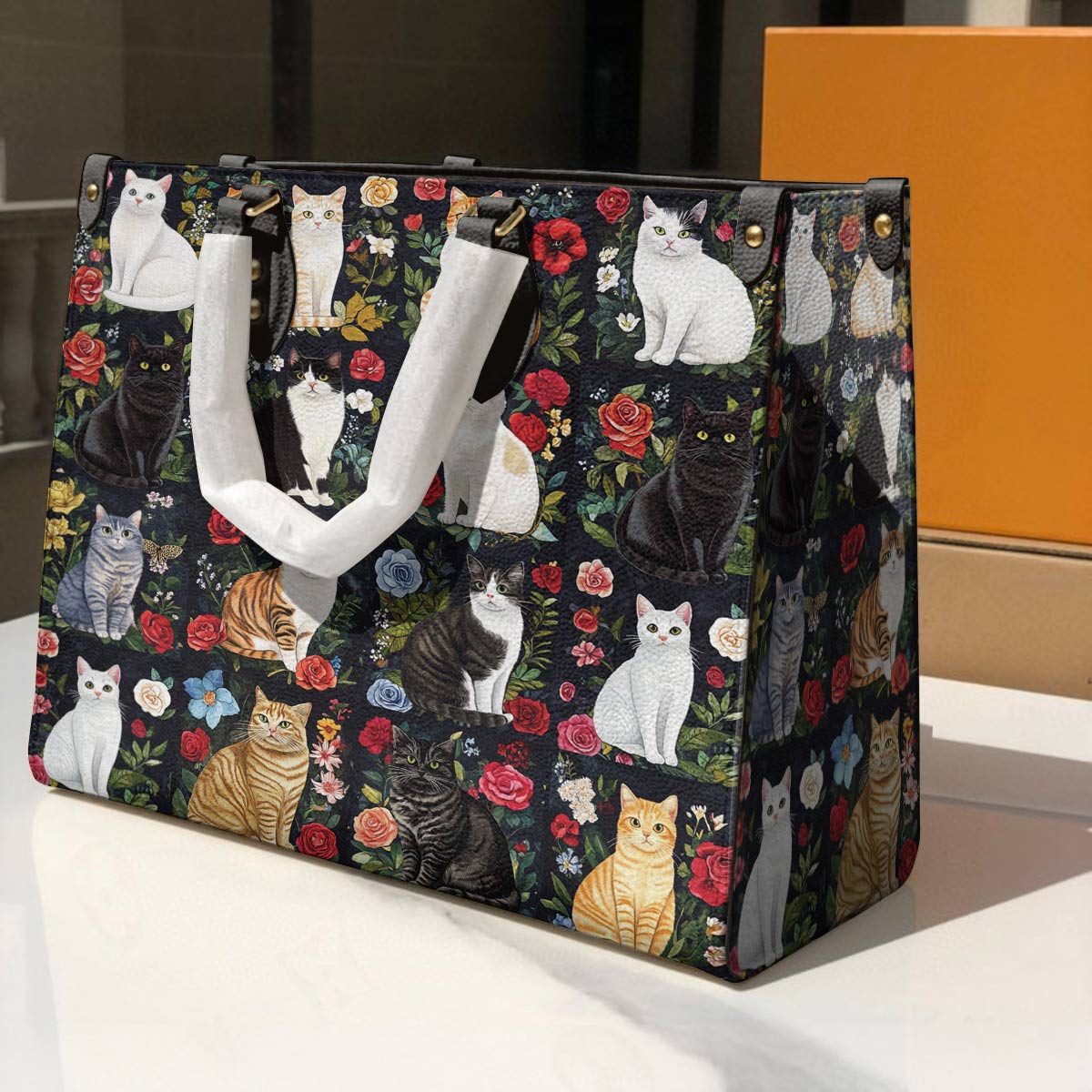 Lorva Leather Bag Cat Lover’s Paradise