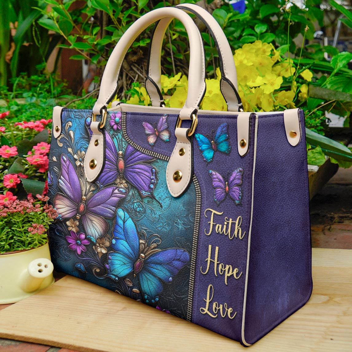 Lorva Leather Bag Faith Hope Love