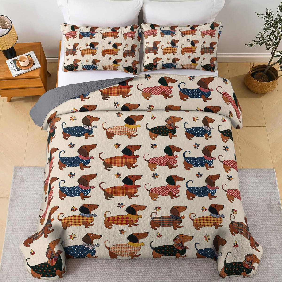 Dachshund Lorva All Season Quilt 3-Piece Set Joyful