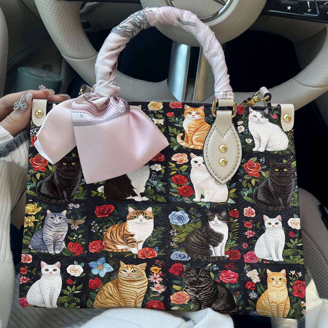 Lorva Leather Bag Cat Lover’s Paradise