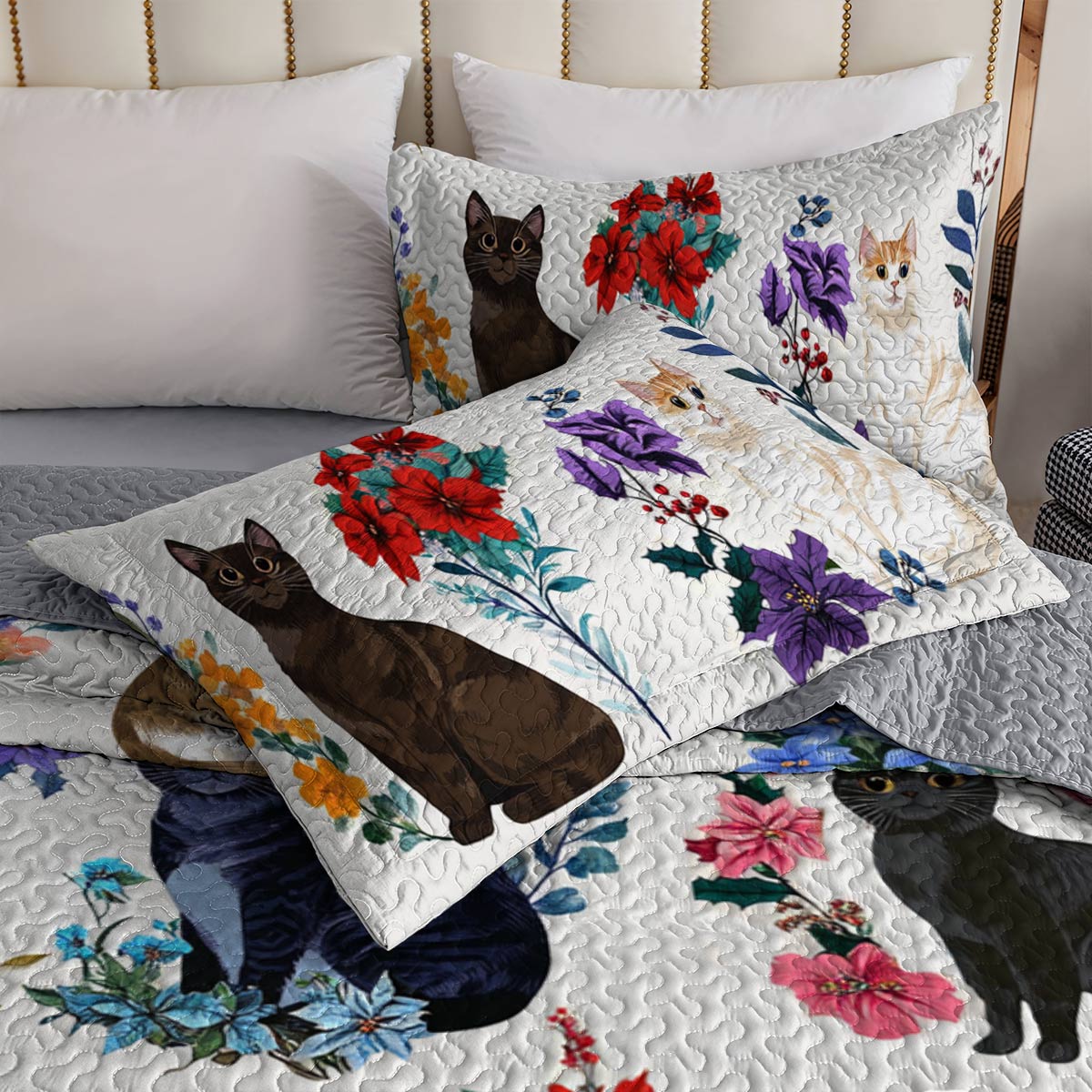 Lorva Cat Christmas All Season Quilt 3-Piece Set Charming Floral Cats